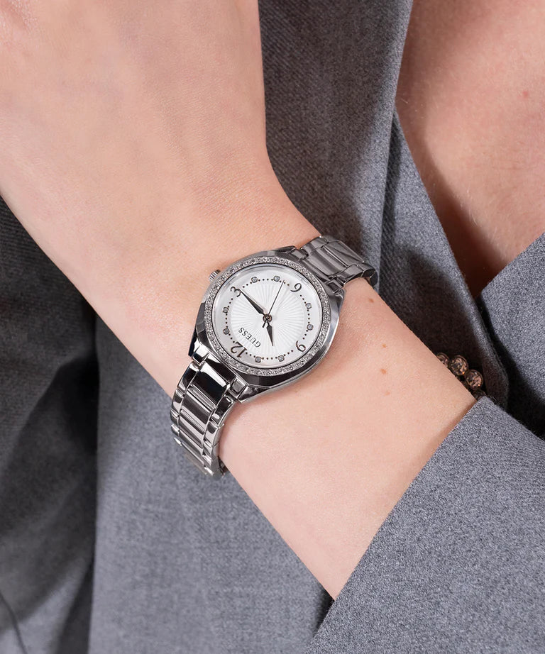 GUESS Ladies Silver Tone Analog GW0767L1